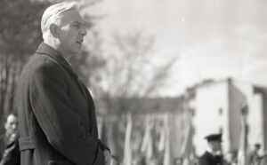 Henryk Zakrzewski podczas obchodów I Rocznicy Wyzwolenia Gdyni.