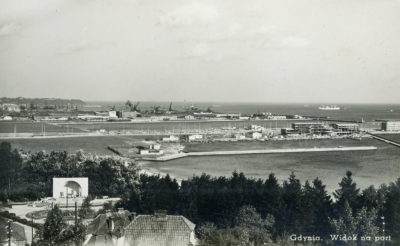 Widok z Kamiennej Góry port w Gdyni