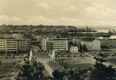 Widok z Kamiennej Góry port w Gdyni w okresie okupacji niemieckiej