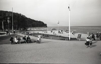 Planty i plaża w Gdyni Orłowie