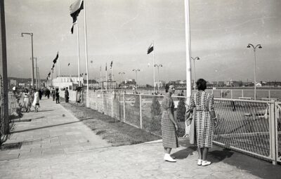 Promenada spacerowa na molo Południowym w porcie Gdyni