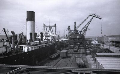 Port w Gdyni, nabrzeże Holenderskie