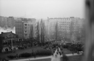 Protesty robotników gdyńskich 17 grudnia 1970 roku  przy skrzyżowaniu ul. Świętojańskiej z ul. Czołgistów (obecnie al. Marszałka Józefa Piłsudskiego)