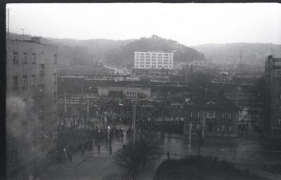 Protesty robotników gdyńskich 17 grudnia 1970 roku  w rejonie przystanku SKM Gdynia Wzgórze Nowotki (obecnie św. Maksymiliana)