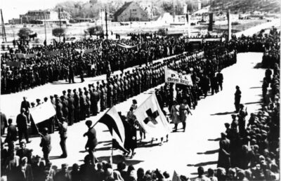 Manifestacja z okazji zakończenia II wojny światowej